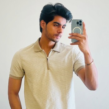 Anurag Rzk